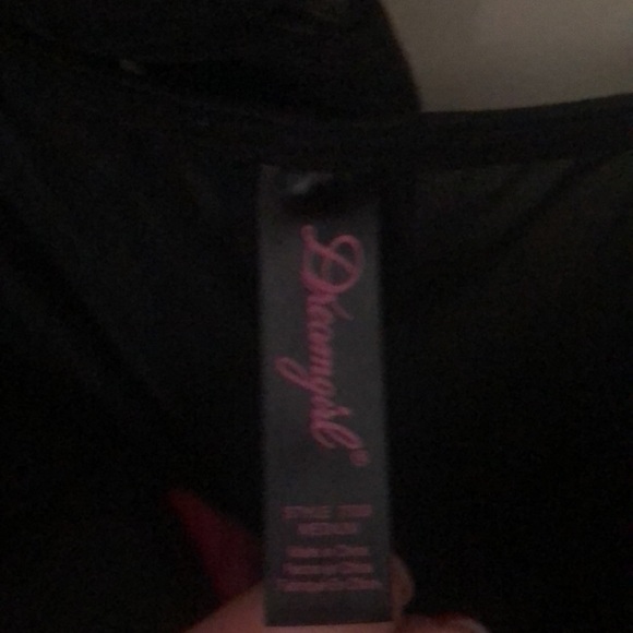 Lingerie - Picture 3 of 3